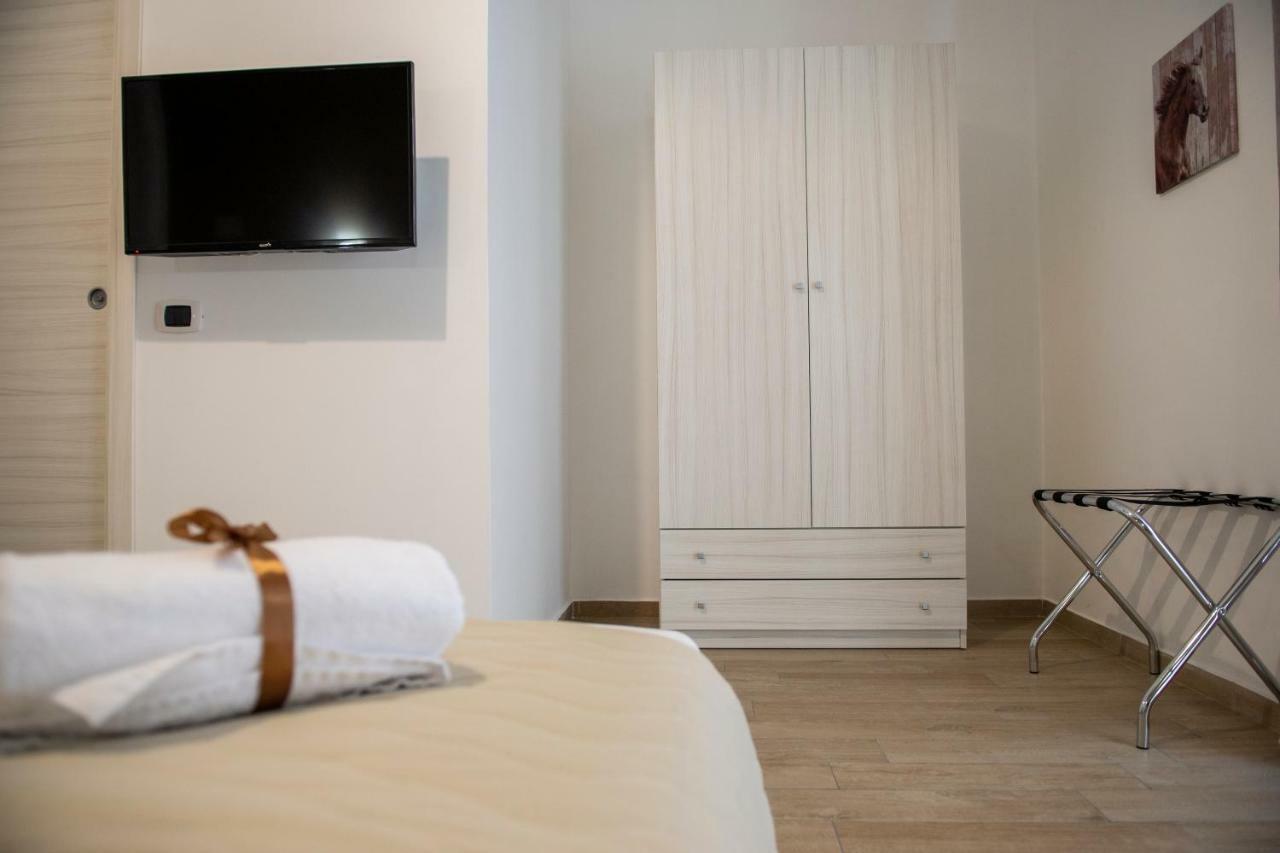 Smeraldo Suite Napels Buitenkant foto