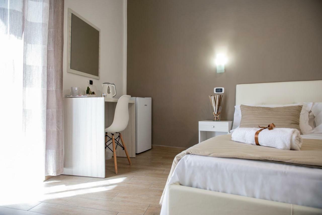 Smeraldo Suite Napels Buitenkant foto