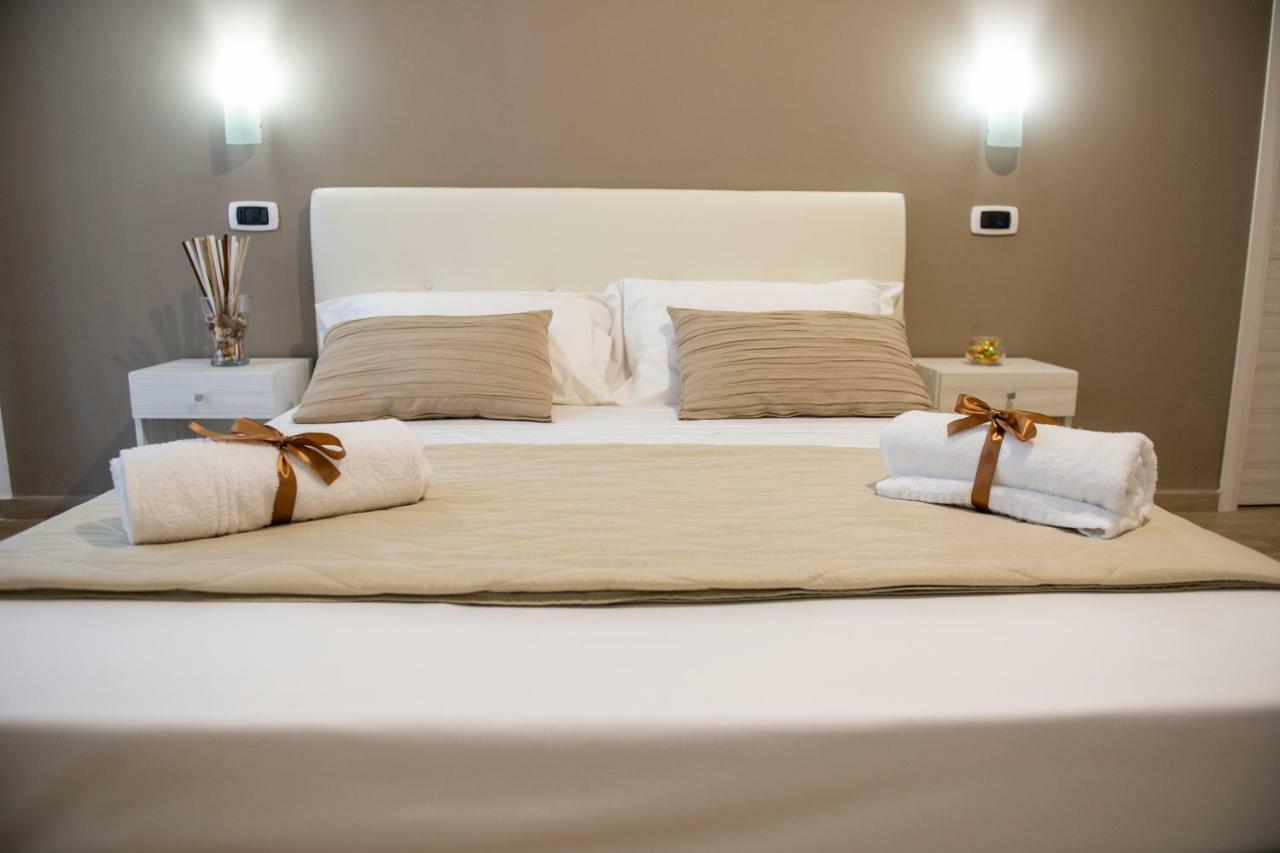 Smeraldo Suite Napels Buitenkant foto