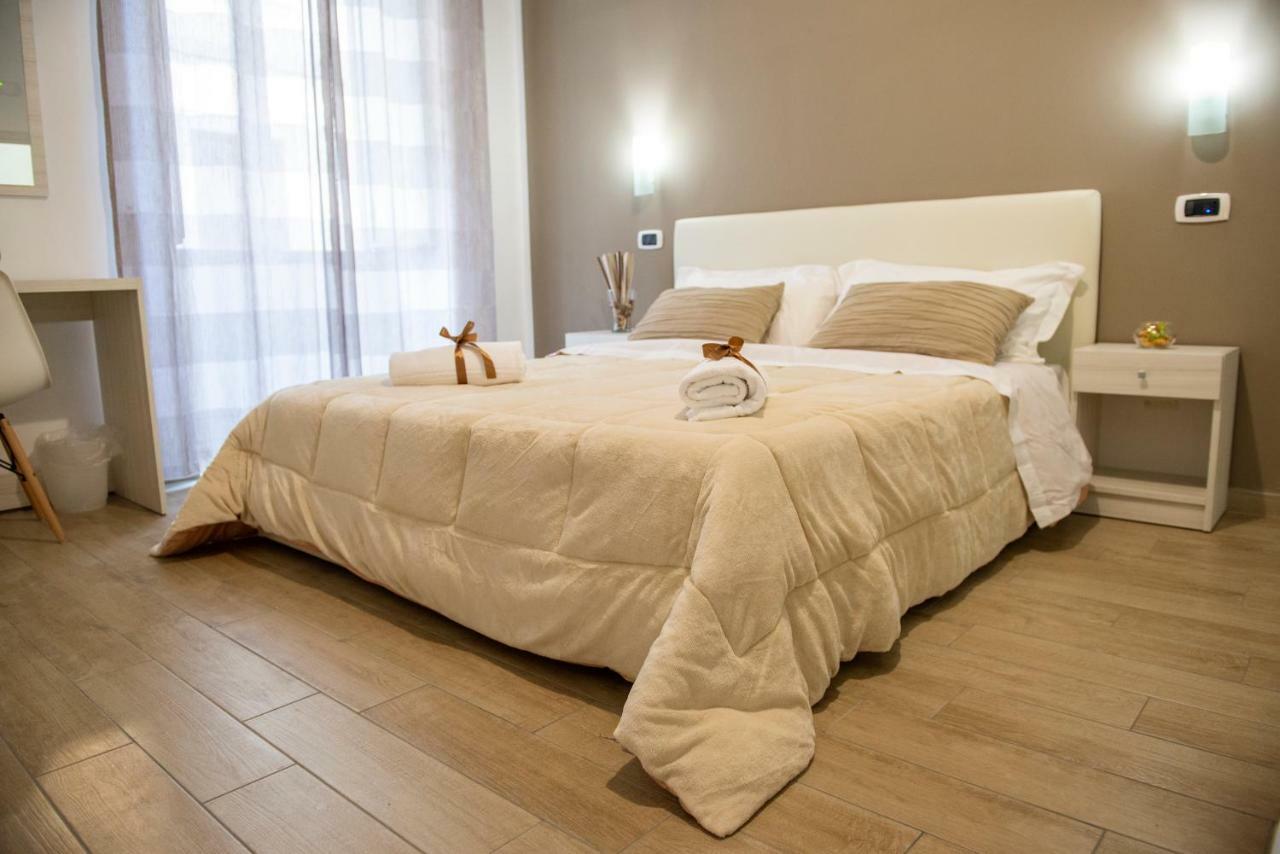 Smeraldo Suite Napels Buitenkant foto